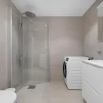 Apartmán Sleek 1bd With Sea View & Balcony *