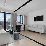 Sleek 1bd With Sea View & Balcony Apartmán Tromsø