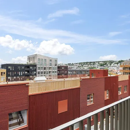 Sleek 1bd With Sea View & Balcony Appartement *