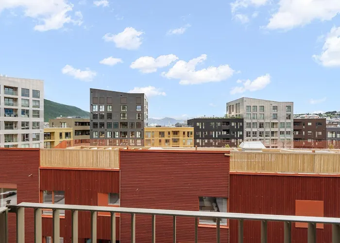 Sleek 1bd With Sea View & Balcony * Tromsø